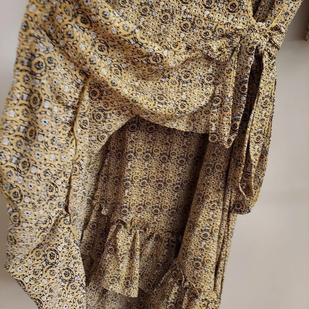 MAX STUDIO Ruffled Hi/Lo Yellow Floral Crepe Wrap Dress - Picture 10 of 15